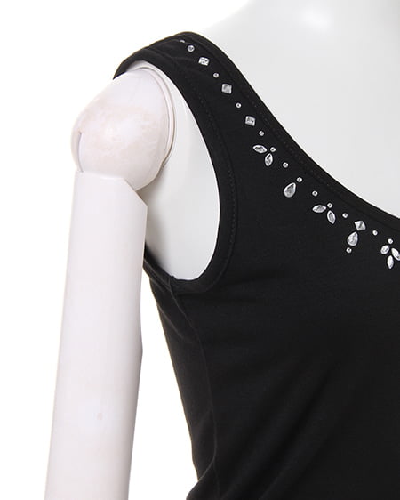 INGNI（イング） メタルタンク／TOP ｸﾛ