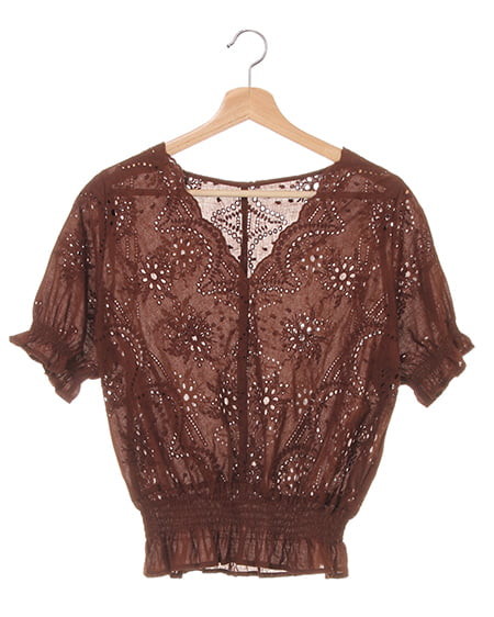 INGNI(イング) パンチングレーストップス ﾌﾞﾗｳﾝ/A