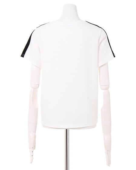 INGNI(イング) 袖ラインBOXロゴTシャツ オフホワイト