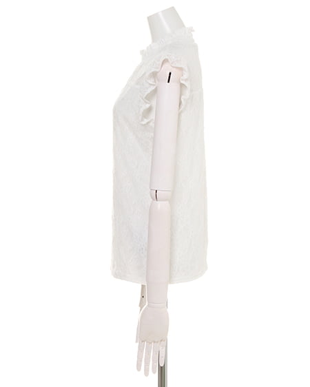 INGNI（イング） ラッフルスリーブ／レーストップス ｵﾌﾎﾜｲﾄ