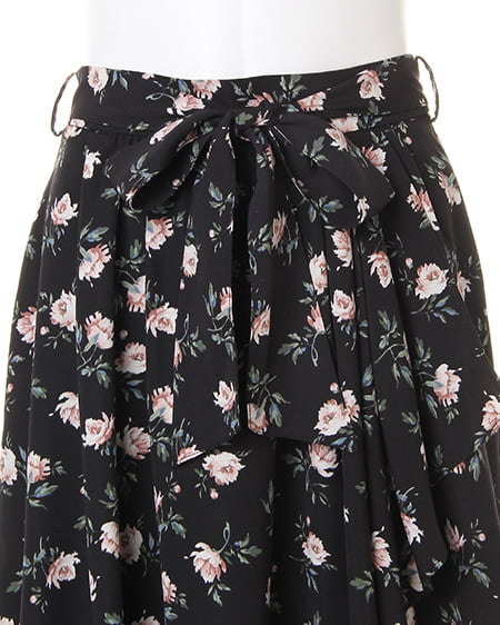 INGNI（イング） 花柄ラップイレヘム／スカート ｸﾛ