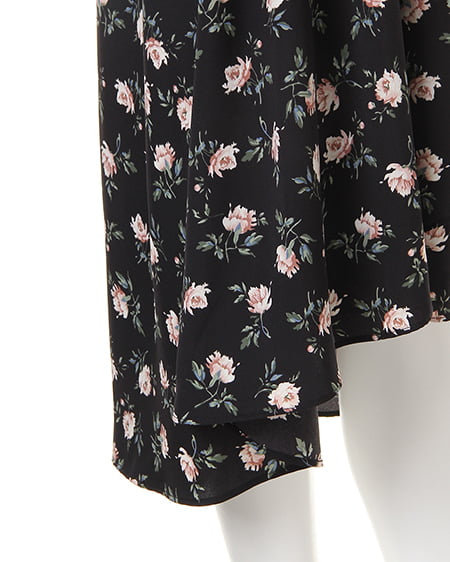 INGNI（イング） 花柄ラップイレヘム／スカート ｸﾛ