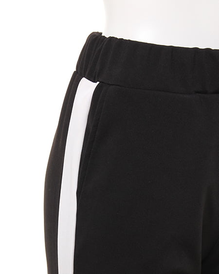 INGNI（イング） ラインレギパン ｸﾛ