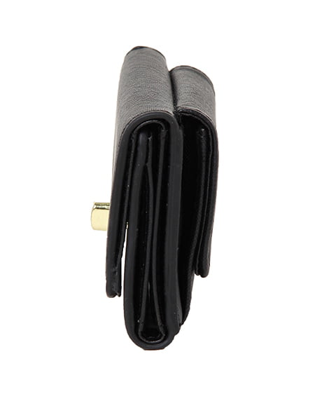 INGNI（イング） 3つ折りスカラップウォレット ｸﾛ