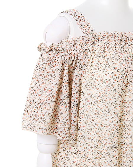 INGNI（イング） 小花柄オフショル／トップス ｵﾌﾎﾜｲﾄ