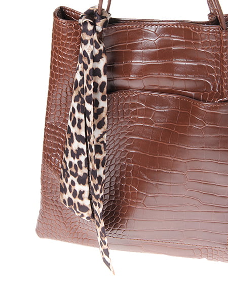 INGNI（イング） フラットトートバッグ ﾌﾞﾗｳﾝ