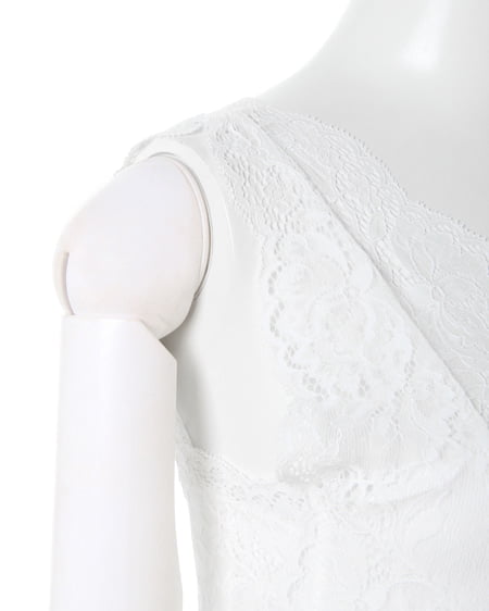 INGNI（イング） レースVネックノースリ／トップス ｵﾌﾎﾜｲﾄ