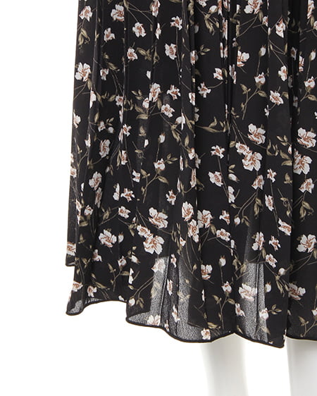 INGNI(イング) 花柄プリーツ/スカート クロ