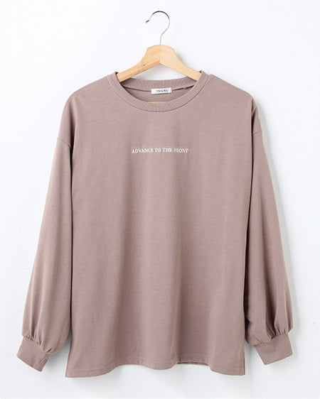 バックロゴロングTシャツ