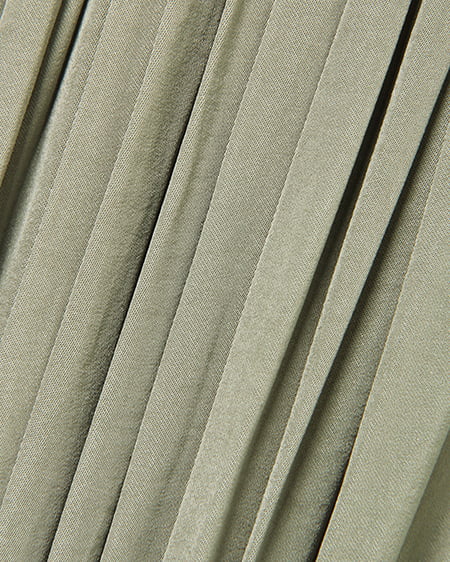 INGNI（イング） サテンプリーツ／スカート ｶｰｷ