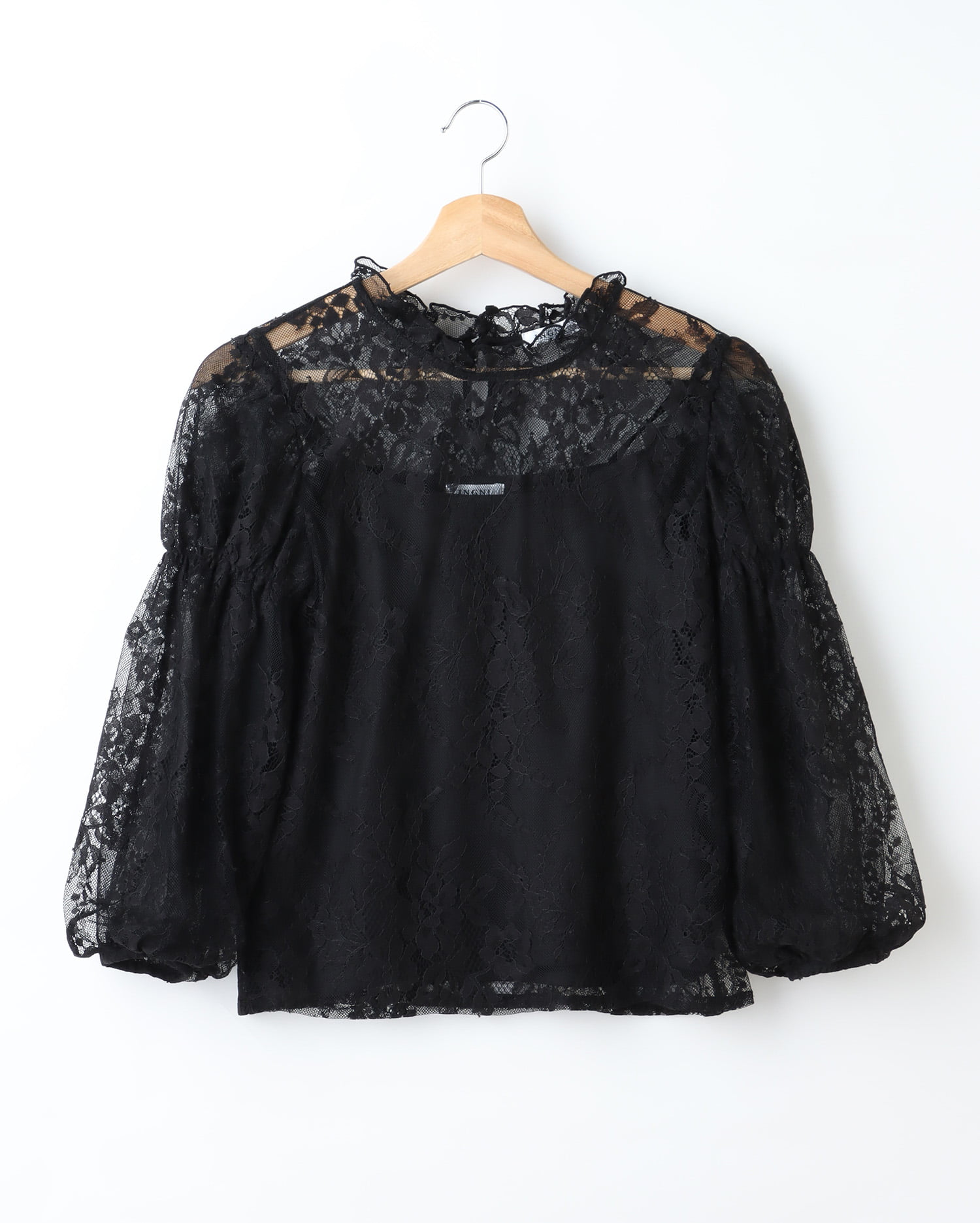【ＩＮＧＮＩ】♥️ 総レースブラウス ＋ レディース1点 ボウタイ付キャンディー袖ハイネックレーストップス｜INGNI(イング