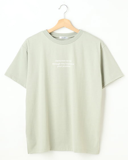 3段／ロゴTシャツ