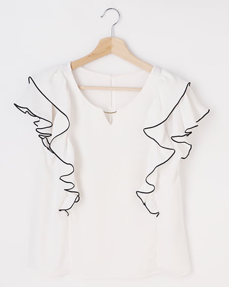 INGNI(イング) 配色フリルピン付トロミ／ブラウス ｵﾌﾎﾜｲﾄ