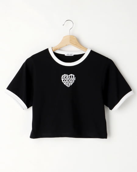 胸ハートロゴリンガーTシャツ