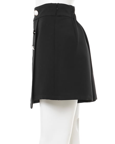 INGNI(イング) 飾りボタンラップ/スカパン クロ