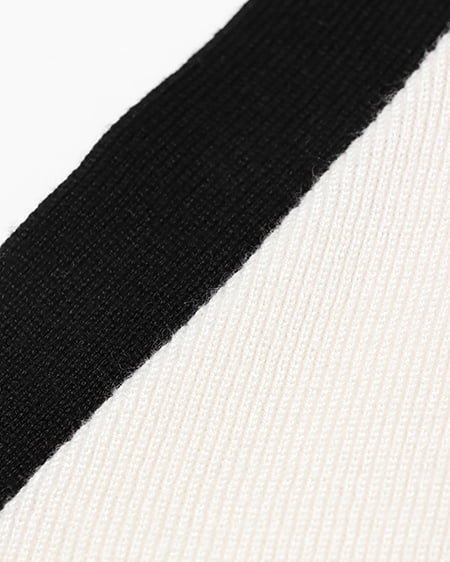 INGNI(イング) 配色装飾ボタンニットカーディガン アイボリー/クロ