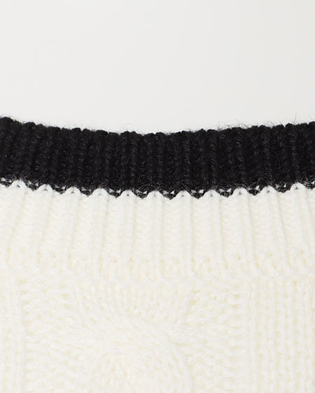 INGNI(イング) 配色胸刺しゅうケーブル半袖ニット オフホワイト/クロ