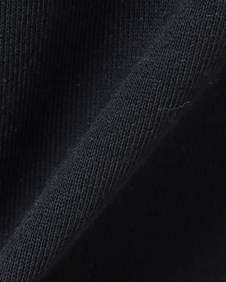 INGNI(イング) 裾ドロスト胸ロゴショートスウェットトップス クロ