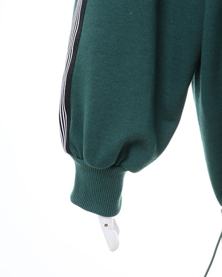 INGNI(イング) ハーフZIP裾ドロスト胸ロゴ袖ラインスウェットチュニック グリーン