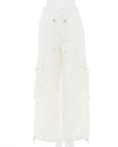 INGNI(イング) サイドファスナーナイロンワイドカーゴ/パンツ アイボリー