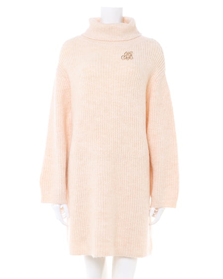 INGNI(イング) ブローチ付オフタートルニットワンピース アイボリー