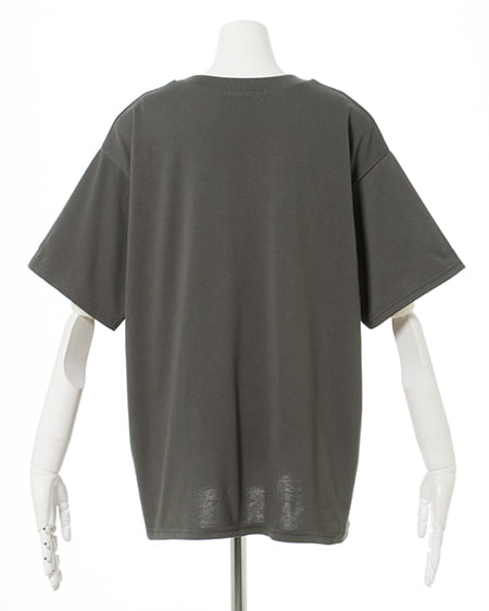 INGNI（イング） ロゴ飛ばしTシャツ ﾁｬｺｰﾙｸﾞﾚｰ