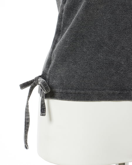 INGNI(イング) サイドギャザープレート付ピグメントリブTシャツ クロ