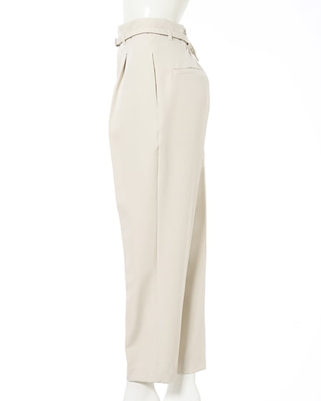 INGNI(イング) ベルト付き/テーパードパンツ アイボリー