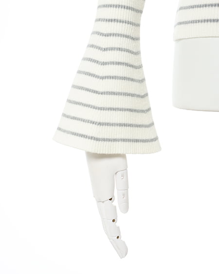 INGNI(イング) オフショルフレアスリーブニット オフホワイト/グレー