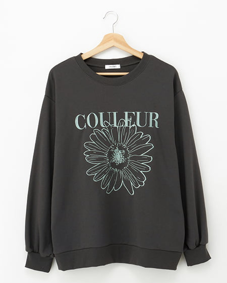 【WEB限定】花刺しゅうクルーネックスウェットプルオーバー