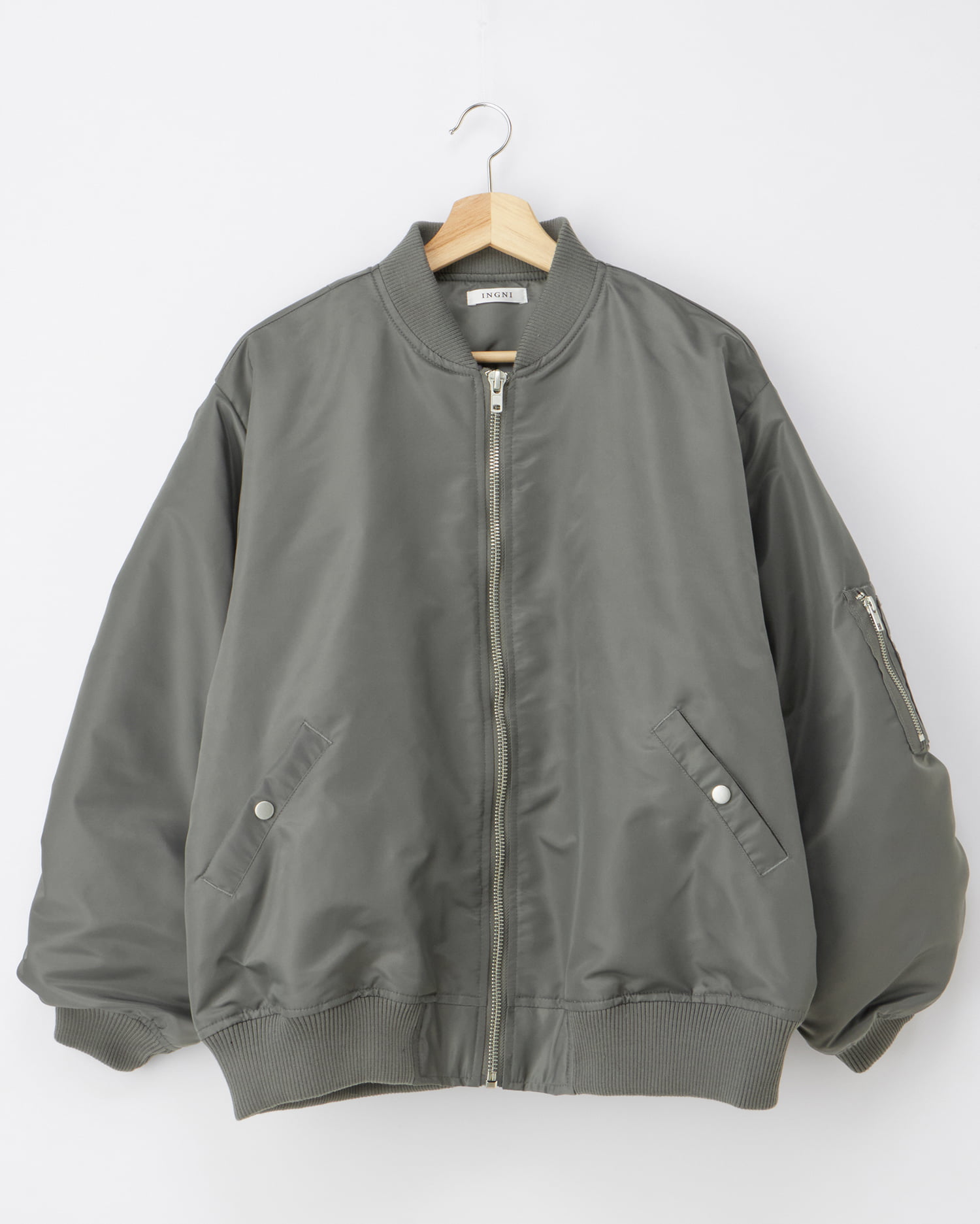 中綿入りBIG／MA-1（ＯＵＴＬＥＴ）