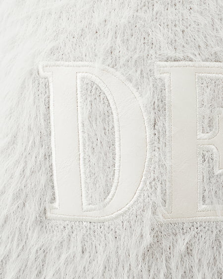 INGNI(イング) ショート丈フェザー貼付ロゴニット グレー/オフホワイト