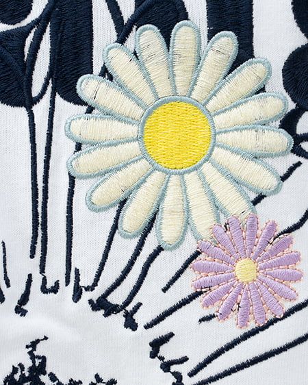 INGNI（イング） カラフル花刺繍Tシャツ ｵﾌﾎﾜｲﾄ