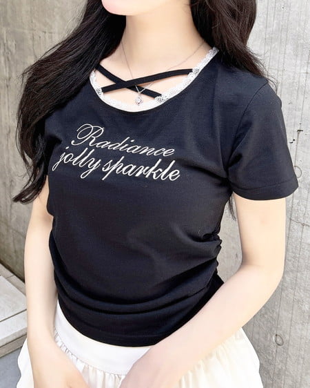 サイドギャザーレース付ロゴクロスTシャツ