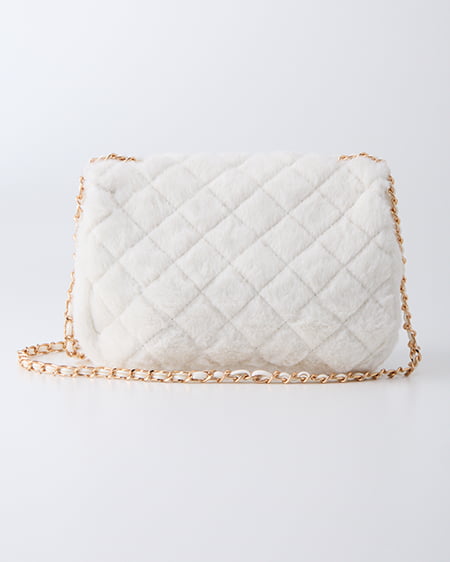 INGNI(イング) フェイクファーキルティングショルダーバッグ オフホワイト