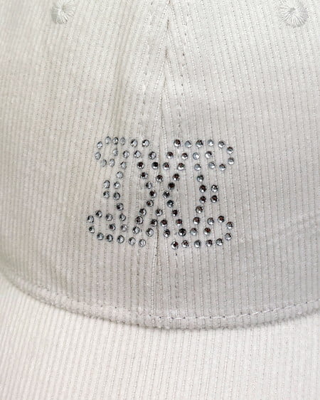 ラインストーンロゴキャップ