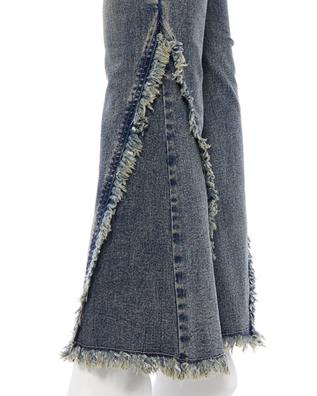 INGNI（イング） フリンジフレアデニムパンツ ﾃﾞﾆﾑ/ﾌﾞﾙｰ