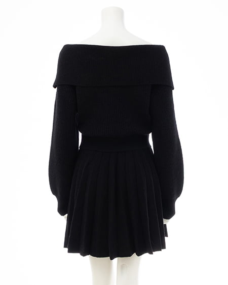 INGNI（イング） オフショルニットワンピース ｸﾛ