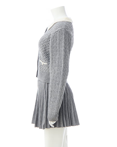 INGNI（イング） フェザー襟ケーブルニットカーディガン＋ニットスカパン／セット ｸﾞﾚｰ/ｵﾌﾎﾜｲﾄA