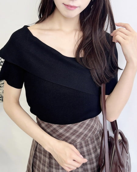 アシンメトリーニット