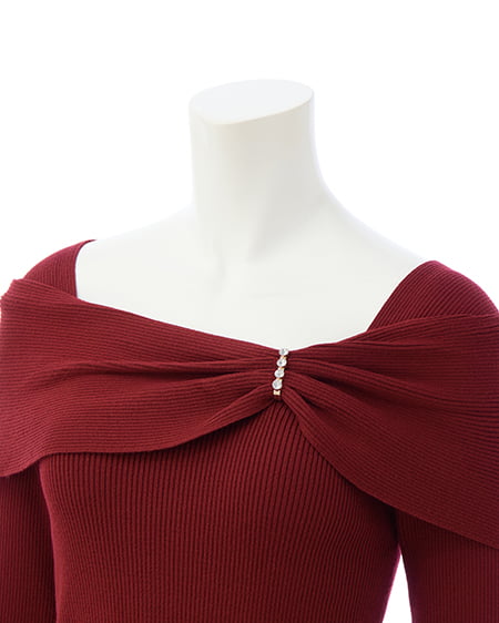 INGNI（イング） オフショルリボンビジューパーツリブニット ﾎﾞﾙﾄﾞｰ