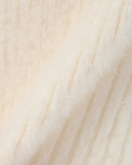 INGNI（イング） フェザーリブデコルテオープンリボンニット ｵﾌﾎﾜｲﾄ