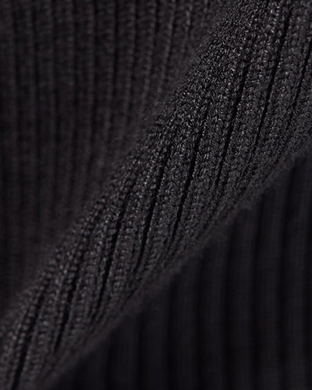 INGNI（イング） フロントツイストオフショルニット ｸﾛ