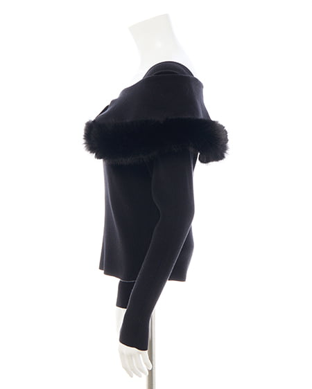 INGNI(イング) フェイクファー付ケープオフショルニット クロ