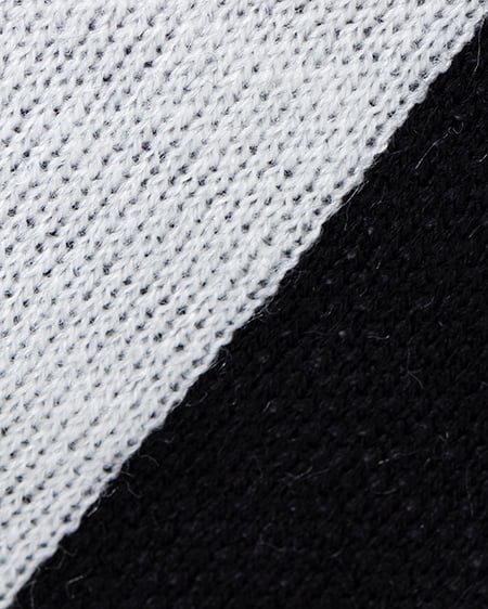 INGNI（イング） バックビッグロゴチュニックニット ｵﾌﾎﾜｲﾄ/ｸﾛ