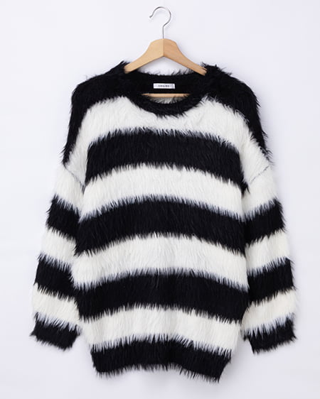 フェザーボーダーチュニックニット