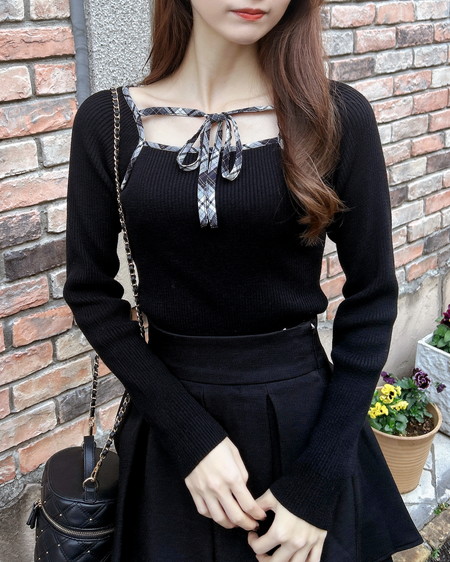 チェック柄配色デコルテリボンニット