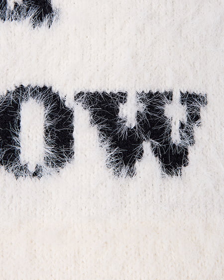 INGNI（イング） ショート丈フェザー3段ロゴニット ｵﾌﾎﾜｲﾄ/ｸﾛ