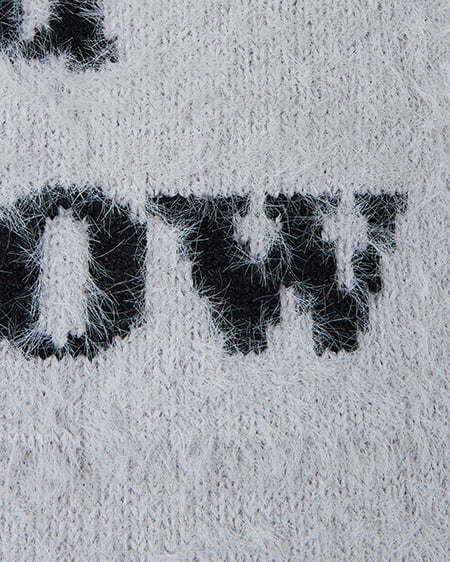 INGNI（イング） ショート丈フェザー3段ロゴニット ﾗｲﾄｸﾞﾚｰ/ｸﾛ