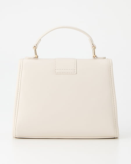 INGNI（イング） エンブレム付ショルダーバッグ ｵﾌﾎﾜｲﾄ